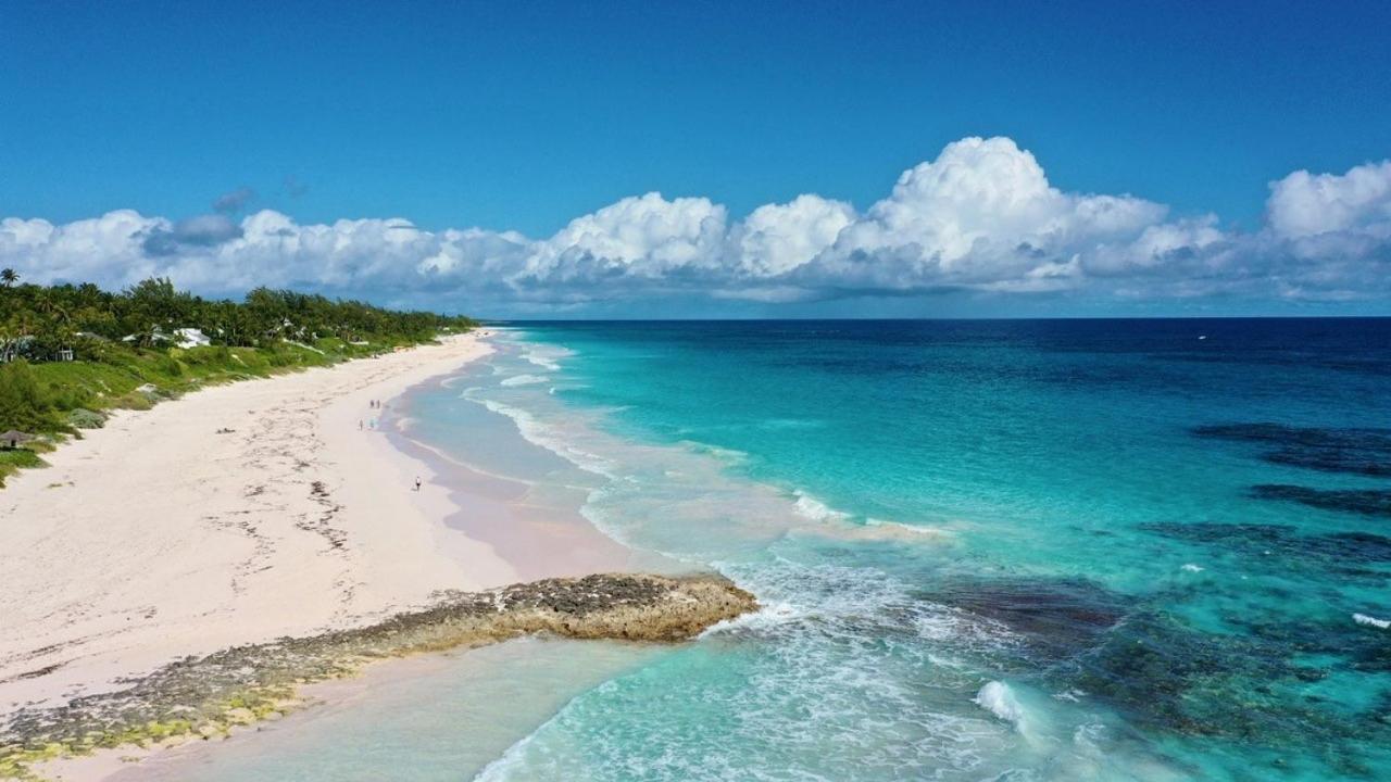 Conch Shell Harbour Island Home Dunmore Town Room photo